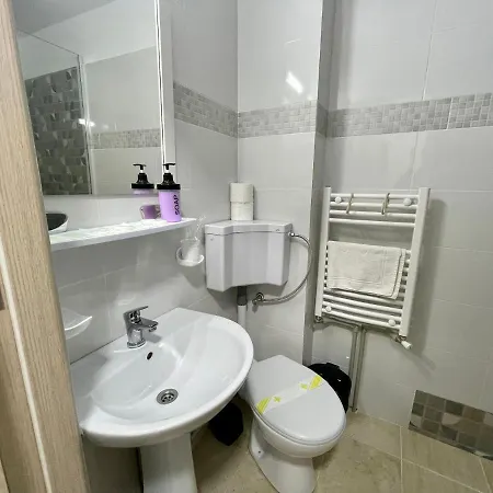 Garsoniera Moderna 1 * Pitesti