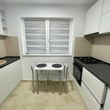 Garsoniera Moderna 1 *